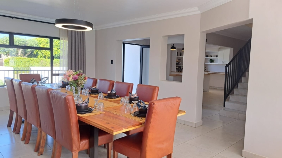 9 Bedroom Property for Sale in Westcliff Western Cape
